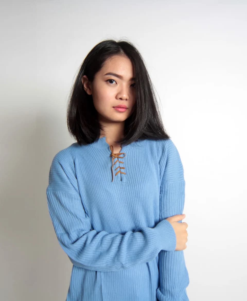 Women's Adjustable Neckline Sweater